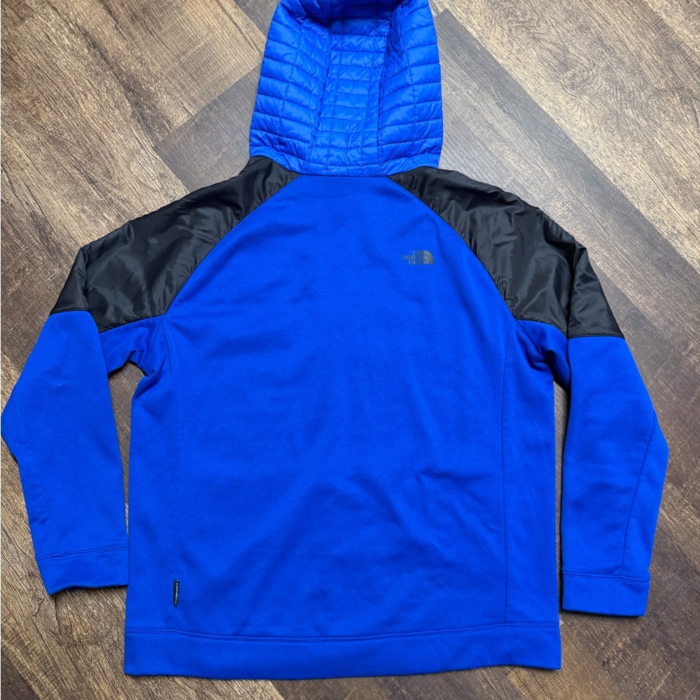 The North Face Thermoball Flash Hooded Jacket - Picture 9 of 9